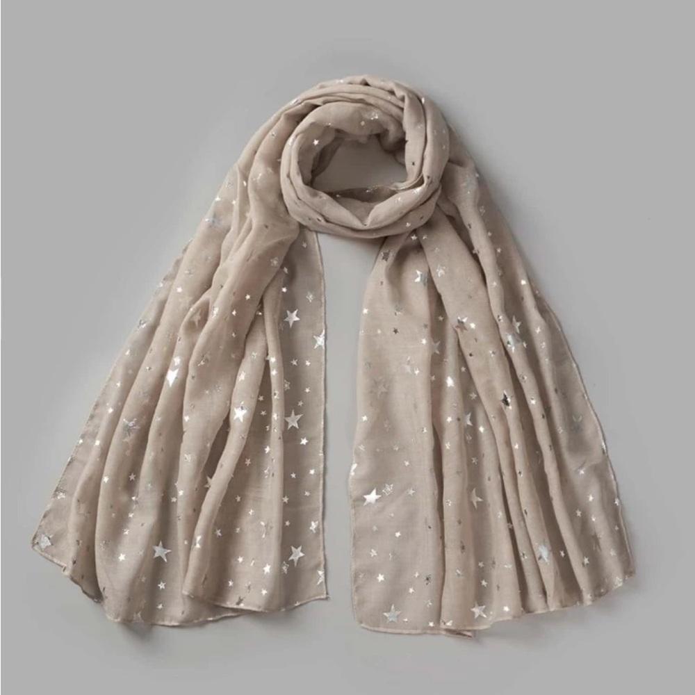 Star Pattern Scarf